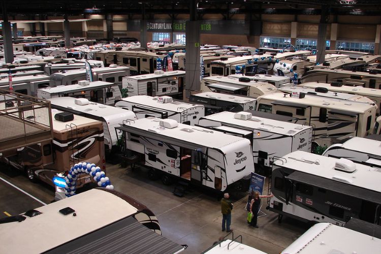 RV Shows Late in the Event